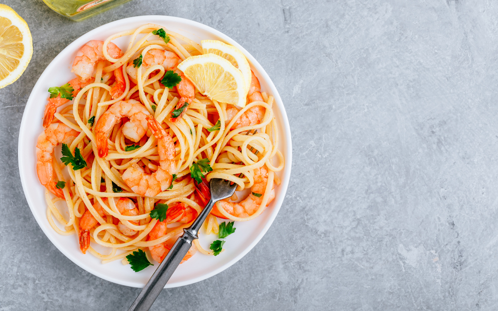 Tagliatelle com Camarão ao molho de Pimenta Biquinho Mendez